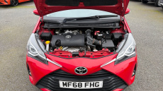 Toyota Yaris 1.5 VVT-i Icon Tech 5dr Petrol Hatchback